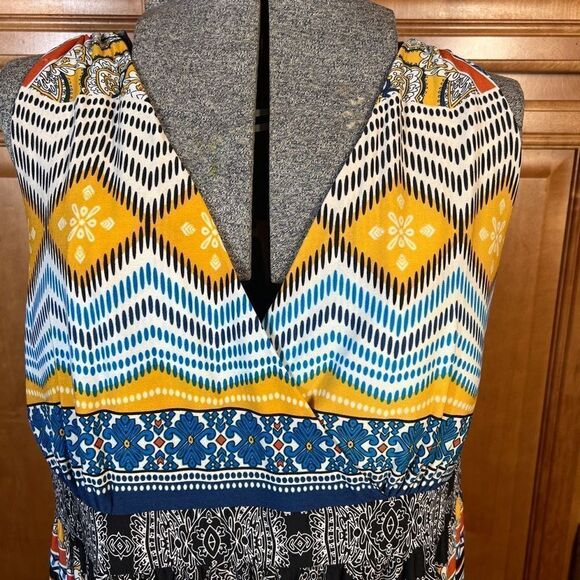💜 3/$30 6/$50 Apt 9 Maxi Dress Multi Patterned in Yellow Blue Black  Size PXL - Picture 8 of 16
